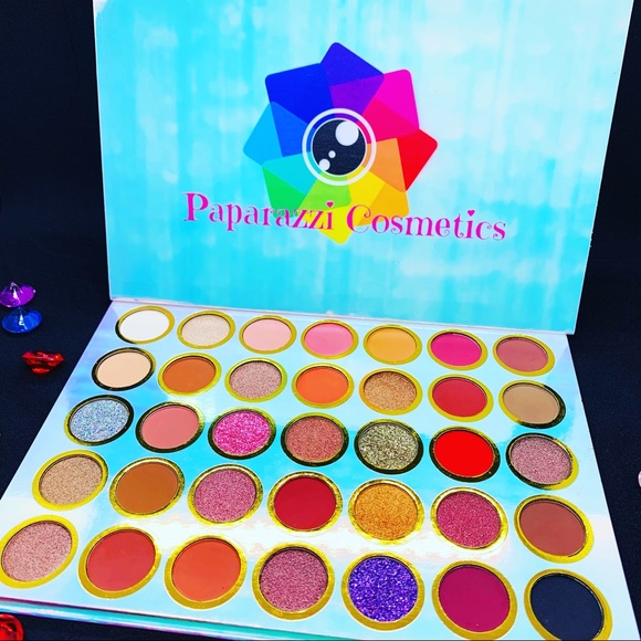 Make Up Palettes - Picture 2 of 3